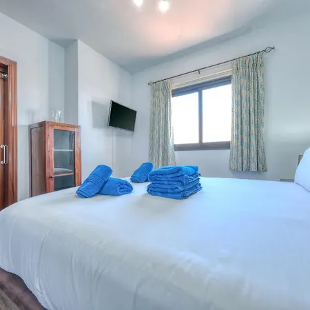 Villa Salaria In Paradise-private Pool Playa Blanca (Lanzarote)